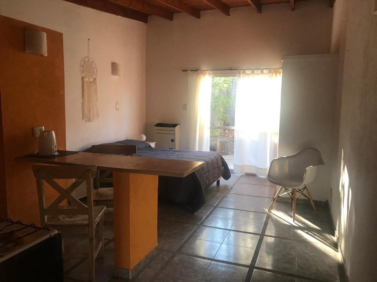Estudio Calabaza Un Lugar Centrico Y Tranquilo Apartment El Calafate Exterior photo